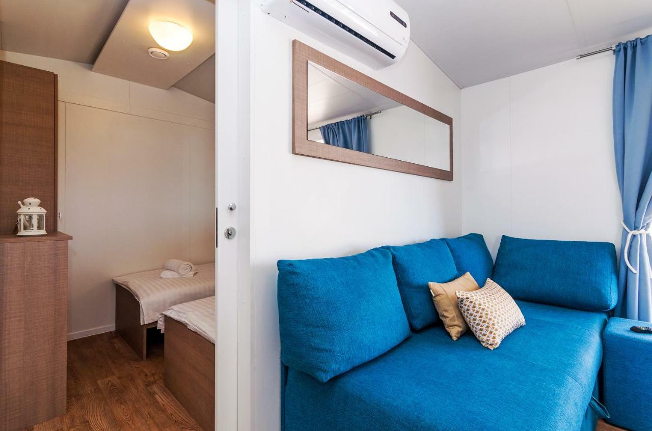 Hotel Camp San Antonio à Biograd Na Moru Extérieur photo