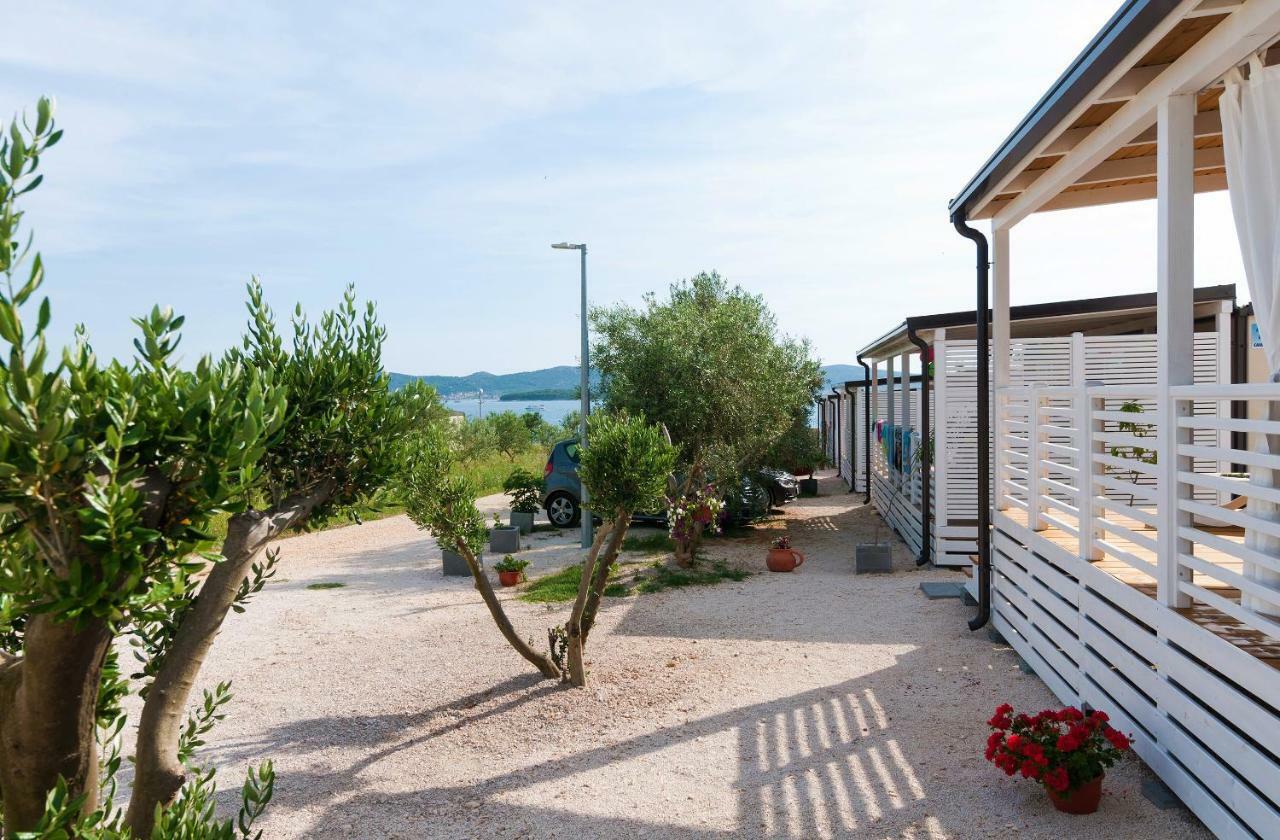 Hotel Camp San Antonio à Biograd Na Moru Extérieur photo