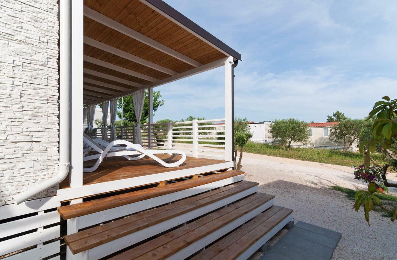 Hotel Camp San Antonio à Biograd Na Moru Extérieur photo