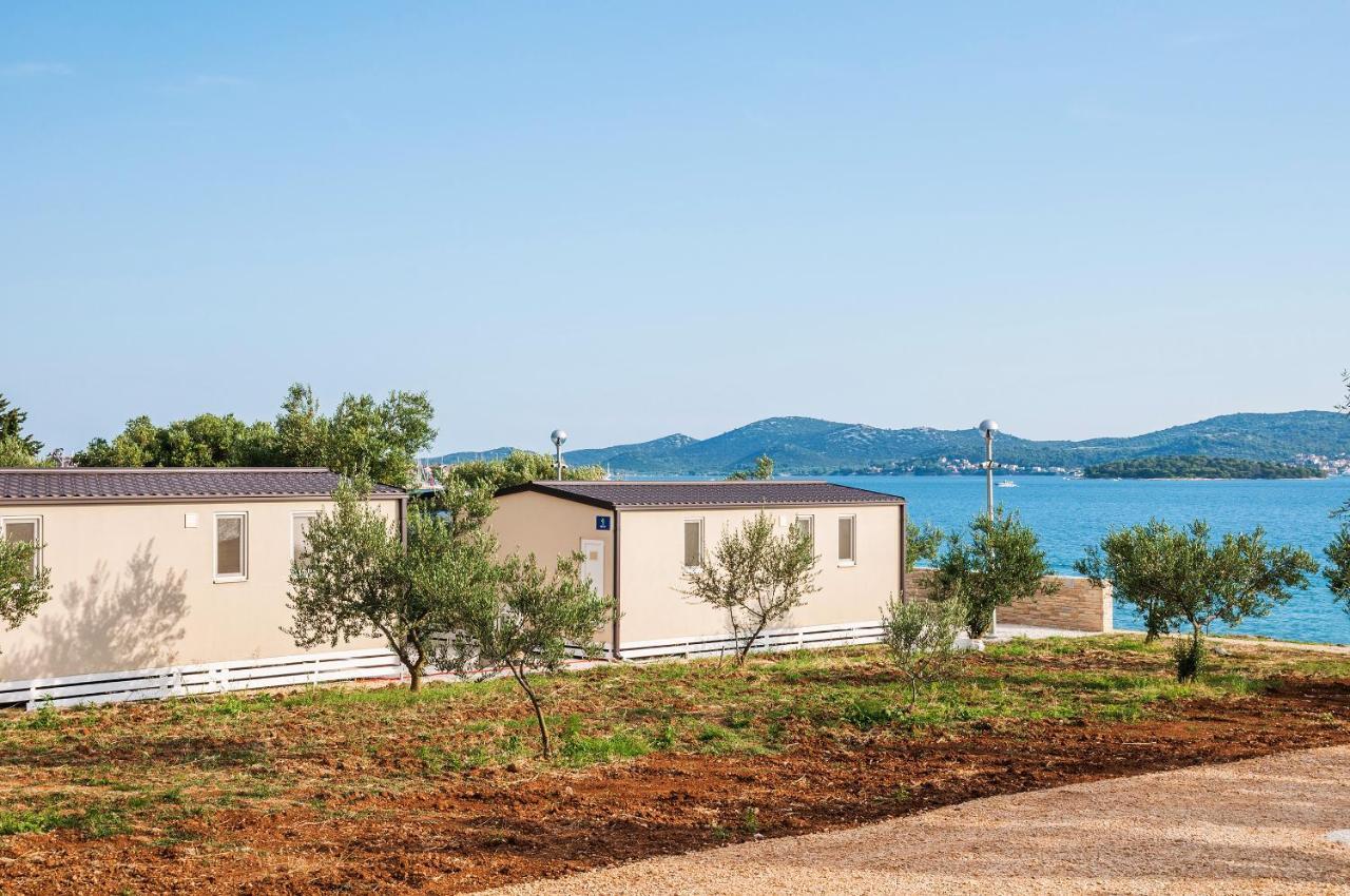 Hotel Camp San Antonio à Biograd Na Moru Extérieur photo